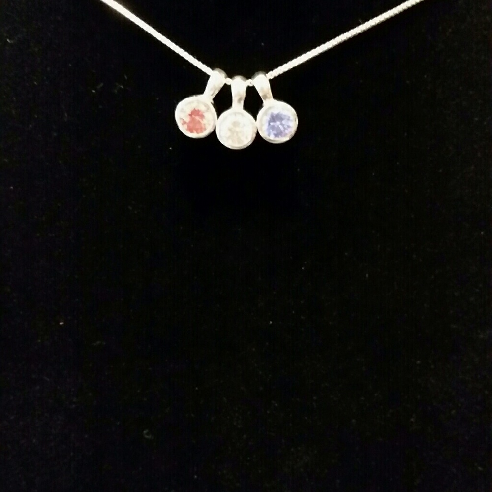 6mm Round Swarovski Crystal Pendants .925 Silver - Picture 2 of 7